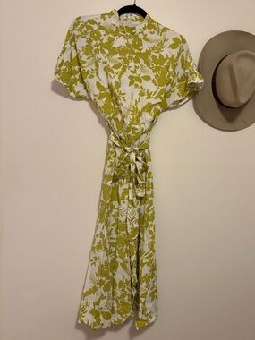 Ann Taylor Lime Green & White Floral Maxi Dress